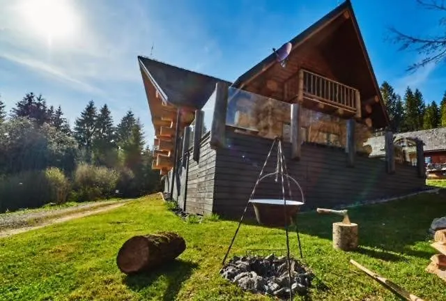 Zrub Ontario, Tale Chalet Horna Lehota